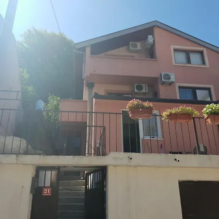 Enardi * Mostar